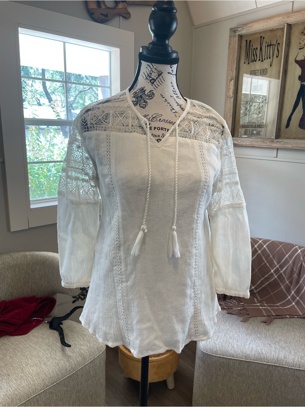 Garnet Hill White Lace-Trim Peasant Tunic